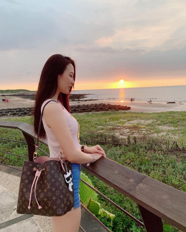微微的第二张照片--台南闪婚服务中心
